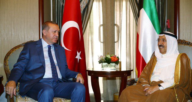 أمير الكويت يبعث برسالة إلى الرئيس أردوغان