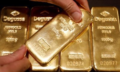 للمرة الأولى منذ عام 2011... سعر أونصة الذهب يتجاوز 1800 دولار