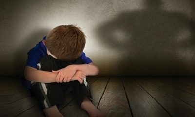 امرأة سورية تعذّب طفلي زوجها التوأمين بطريقة وحشية! (صور)