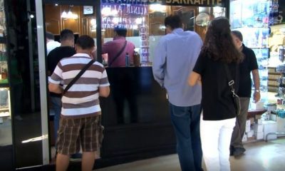إقبال كبير على محلات بيع الذهب في تركيا