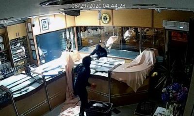 إسطنبول.. عصابة تسرق 10 كيلو غرام من الذهب في غضون 3 دقائق فقط! (فيديو)