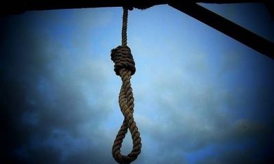 بعد أن وصفته بأنه "عاطل عن العمل".. شاب يشنق والدته