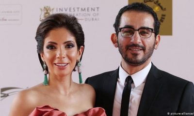 تقدم لخطبتها وهو لا يملك شيئاً.. أحمد حلمي يكشف تفاصيل ارتباطه بمنى زكي، وقصة غيرته من لاعب كرة قدم