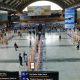 الأمن التركي يعتقل شاباً تركياً في إسطنبول يهرب مهاجرين بوثائق مزورة