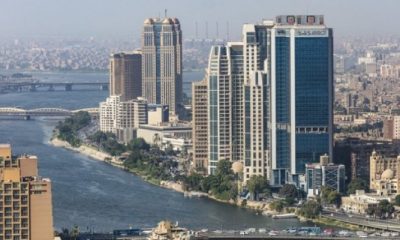عندما يكون السّوري سندا لأخيه في بلاد اللجوء (شاهد)