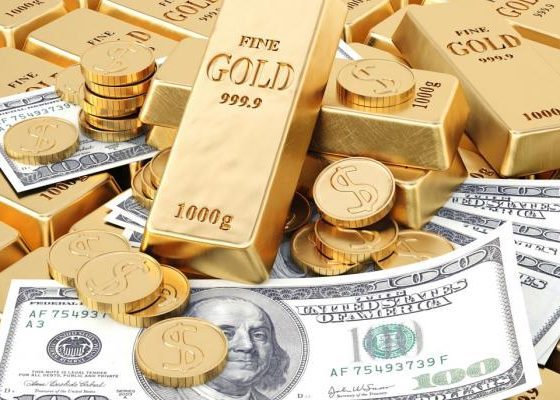 الدولار يقترب من 40 ليرة وأسعار الذهب تتخطى 4 آلاف ليرة للغرام في تركيا