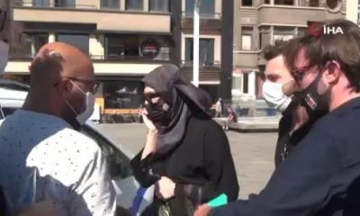 القبض على رجل أجنبي يرتدي ملابس نسائية في تقسيم وسط إسطنبول (فيديو)