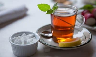 هل أنتم من محبي شرب الشاي؟ هذه هي الكميّة الممكن شربها يومياً