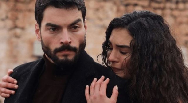 مسلسل زهرة الثالوث الحلقة 44 Cicek Trinity مترجم على قصة عشق تركيا اليوم