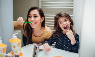 كن أنت طبيب نفسك.. 5 نصائح للحفاظ على ابتسامة بيضاء وصحيّة