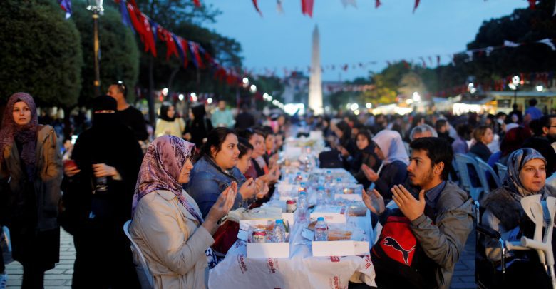 إعلان مواعيد شهر رمضان وعيد الفطر في تركيا لعام 2021 Türkiye اليوم