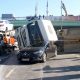 إسطنبول ..انقلاب شاحنة بمنطقة شيشلي ونجاة سائق بأعجوبة