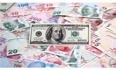 انخفاض سعر صرف الليرة التركية مقابل الدولار والعملات الأجنبية