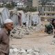 إحراق مخيم للاجئين السوريين شمالي لبنان (فيديو)