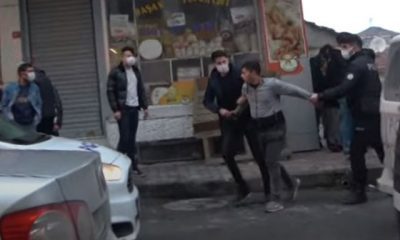 الشرطة التركية تفض شجاراً بين عائلتين في إسطنبول (فيديو)
