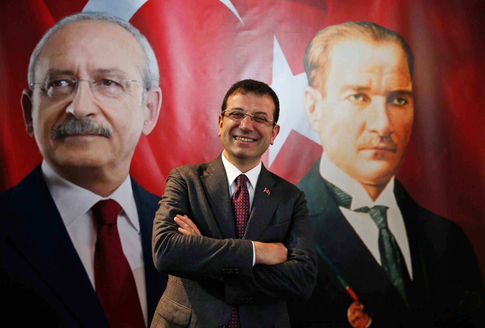 إمام أوغلو يُشعل فتيل أزمة "تتريك الأذان" من جديد في تركيا (شاهد)