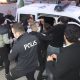 حادثة تحرش أجنبي بطفلة يثير غضب الأتراك في إسنيورت (فيديو)