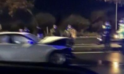 سائق يتسبب بـ 3 حوادث في أنقرة بسبب "حركات بهلوانية" ثم يهرب! (فيديو)