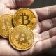 "بيتكوين" تسجل رقما قياسيا جديدا.. و"إيثيريوم" تتجاوز حاجز الـ 4 آلاف دولار
