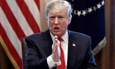 مدون أمريكي يكشف عن الكلمة البذيئة التي تلفظ بها زيلينسكي خلال مشادته مع ترامب (فيديو + صورة)