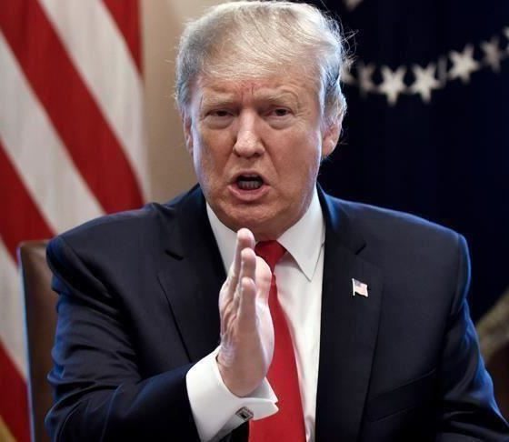 "اعتقلنا مادورو وزوجته".. أول تعليق من ترامب على ضرب فنزويلا