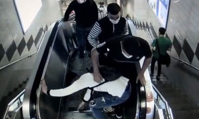 كاميرات المراقبة تلتقط سرقة غريبة في مترو الأنفاق باسطنبول (فيديو)