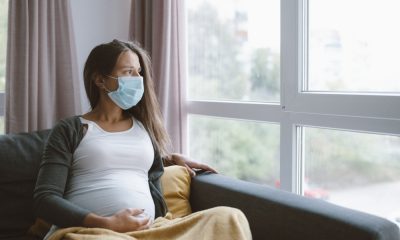أول دولة في العالم تطالب النساء بتأجيل الحمل