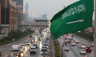 مواطن سعودي يحصل على مكافأة مالية قدرها 13 ألف دولار أمريكي.. والسبب؟