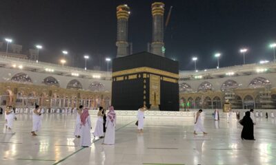 بالفيديو: الأمن السعودي يعتقل مسلحا ردد عبارات إرهابية داخل الحرم المكي
