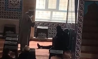 إسطنبول...القاء القبض على مصاب كورونا حضر الصلاة في أحد مساجدها