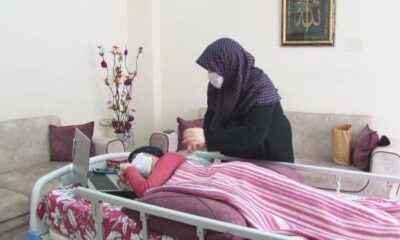 رغم إعاقتها، سيدة تركية حديث وسائل الاعلام