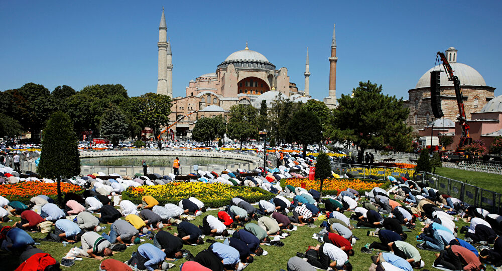 ما هو الدين الرسمي في تركيا