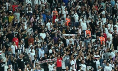 بالفيديو: مشجعو فريق بشيكتاش التركي يهتفون "لا نريد لاجئين في البلاد"