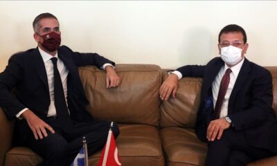 رئيس وزراء اليونان يستقبل رئيس بلدية إسطنبول الكبرى
