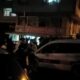 شاهد بالفيديو قتال بالعصا بين مجموعتين في إسطنبول