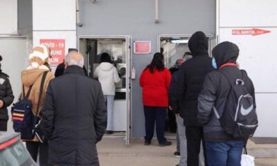 بعد ازدياد الحالات.. اقبال كبير من المواطنين الأتراك للحصول على اللقاح