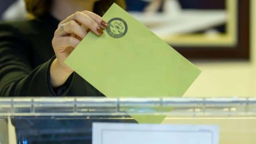 تركيا اليوم المجلس الأعلى للانتخابات يكشف عن عدد الأحزاب المشاركة في السباق الرئاسي والبرلماني المقبل الانتخابات التركية 2023