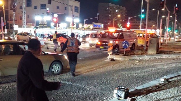 بالفيديو : اللحظات الأولي لعملية إطلاق نار في تل أبيب ما أدى إلى سقوط 4 قتلى على الاقل