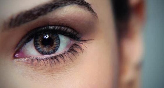 تظهر على العينين.. علامات تحذيرية تكشف الإصابة بالسكري وأمراض القلب