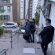بينها طلقات مضادة للطائرات... القبض على تركي وبحوزته عشرات الأسلحة في منزله باسطنبول