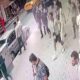 لم يدفعوا الأجرة.. شجار بين أجانب وسائق تاكسي في اسطنبول.. فيديو