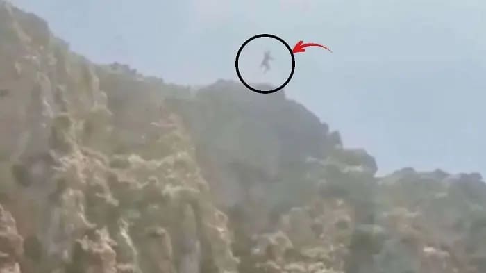 تحدٍّ مرعب.. زوجة رياضي عربي معروف توثّق لحظة مصرعه أمام أطفاله من جرف عالٍ (فيديو)