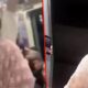 فيديو يقشعر الأبدان.. مترو إسطنبول يسير بسرعة كبيرة وأحد أبوابه مفتوحة