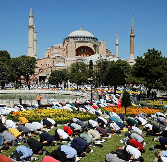 تحديد موعد صلاة عيد الأضحى في جميع الولايات التركية.. وإليكم التفاصيل