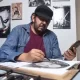 حارس أمن سعودي يبدع بالرسم: أوقفت عن عملي لهذا السبب!