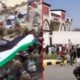 احتجاجات وردود فعل غاضبة من السوريين بعد تصريحات وزير الخارجية التركي (فيديو)