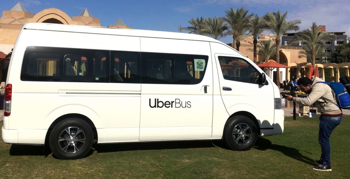 الحكومات العربية نجحت بتقليل عدد الموظفين لديها استجابة لصندوق النقد.. ولكن بأي ثمن وهل قدمت بديلاً؟