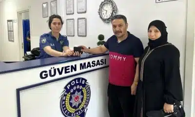 لاجئة سورية تعيد مبلغاً كبيراً لتركي أضاعه مع محفظته