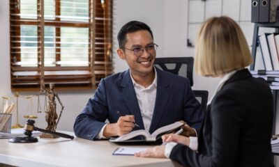 شركات تتخلى عن شرط الدرجة العلمية لقبول الموظفين وتهتم أكثر بامتلاك الخبرات