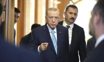 أردوغان يفتتح كنيسة في تركيا ويردد “لا إله إلا الله” فيديو